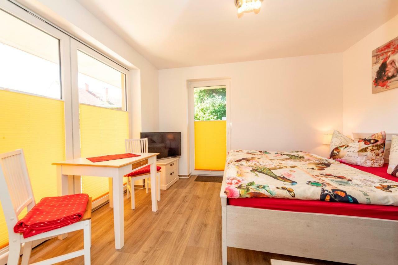 Villa Mia Nr 1 Mit Terrasse Eg 1 Raum Wohnung Goehren  Esterno foto